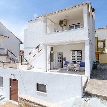 Apartments Visnja Примоштен Экстерьер фото